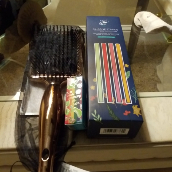 Bundle of Goodies - Never Used! Send me an offer - Picture 1 of 4